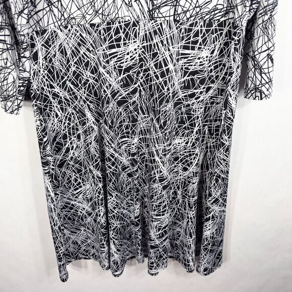 Avenue Plus Size 18W 20W Dress Midi Black White A Line Stretch Keyhole 146 - Picture 6 of 9